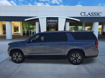 2021 GMC Yukon XL AT4
