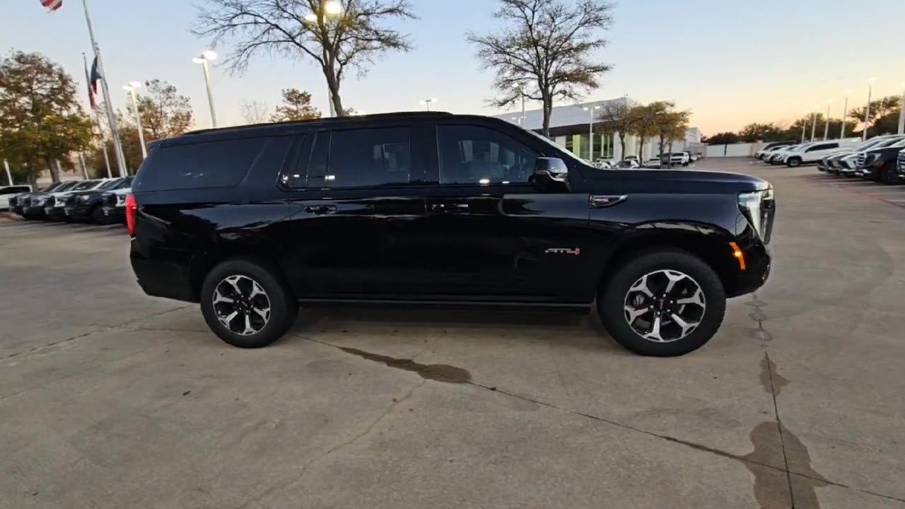 2026 GMC Yukon XL AT4