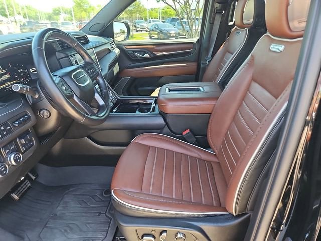 2023 GMC Yukon XL Denali Ultimate