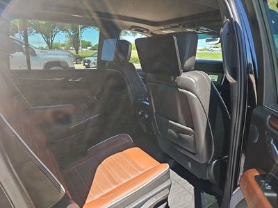 2023 GMC Yukon XL Denali Ultimate