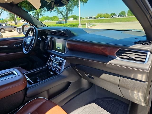 2023 GMC Yukon XL Denali Ultimate