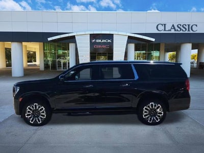 2023 GMC Yukon XL Denali Ultimate