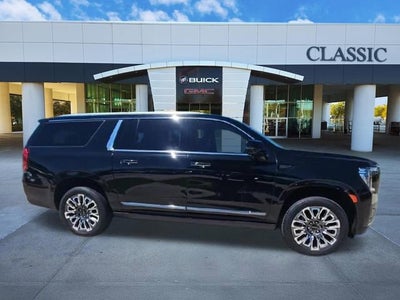 2023 GMC Yukon XL Denali Ultimate