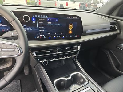 2024 Chevrolet Traverse LS