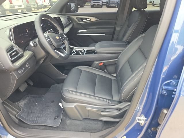 2024 Chevrolet Traverse LS