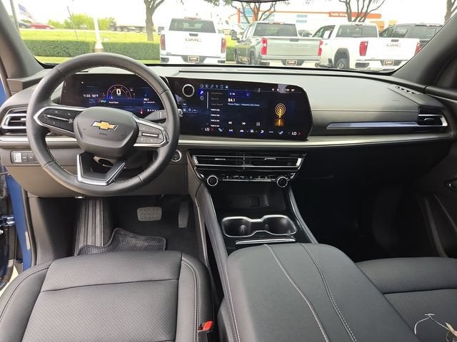 2024 Chevrolet Traverse LS