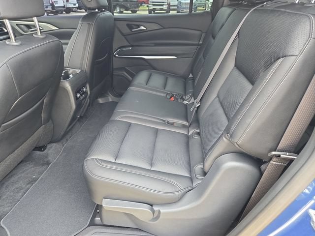 2024 Chevrolet Traverse LS