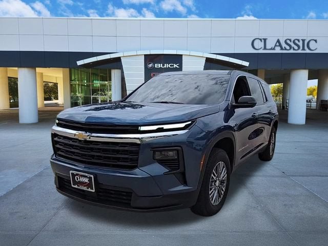 2024 Chevrolet Traverse LS