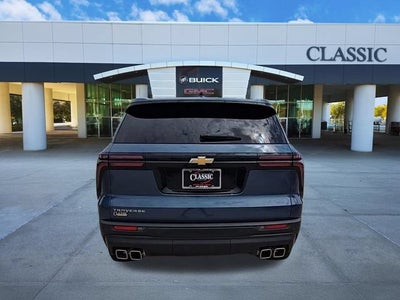 2024 Chevrolet Traverse LS