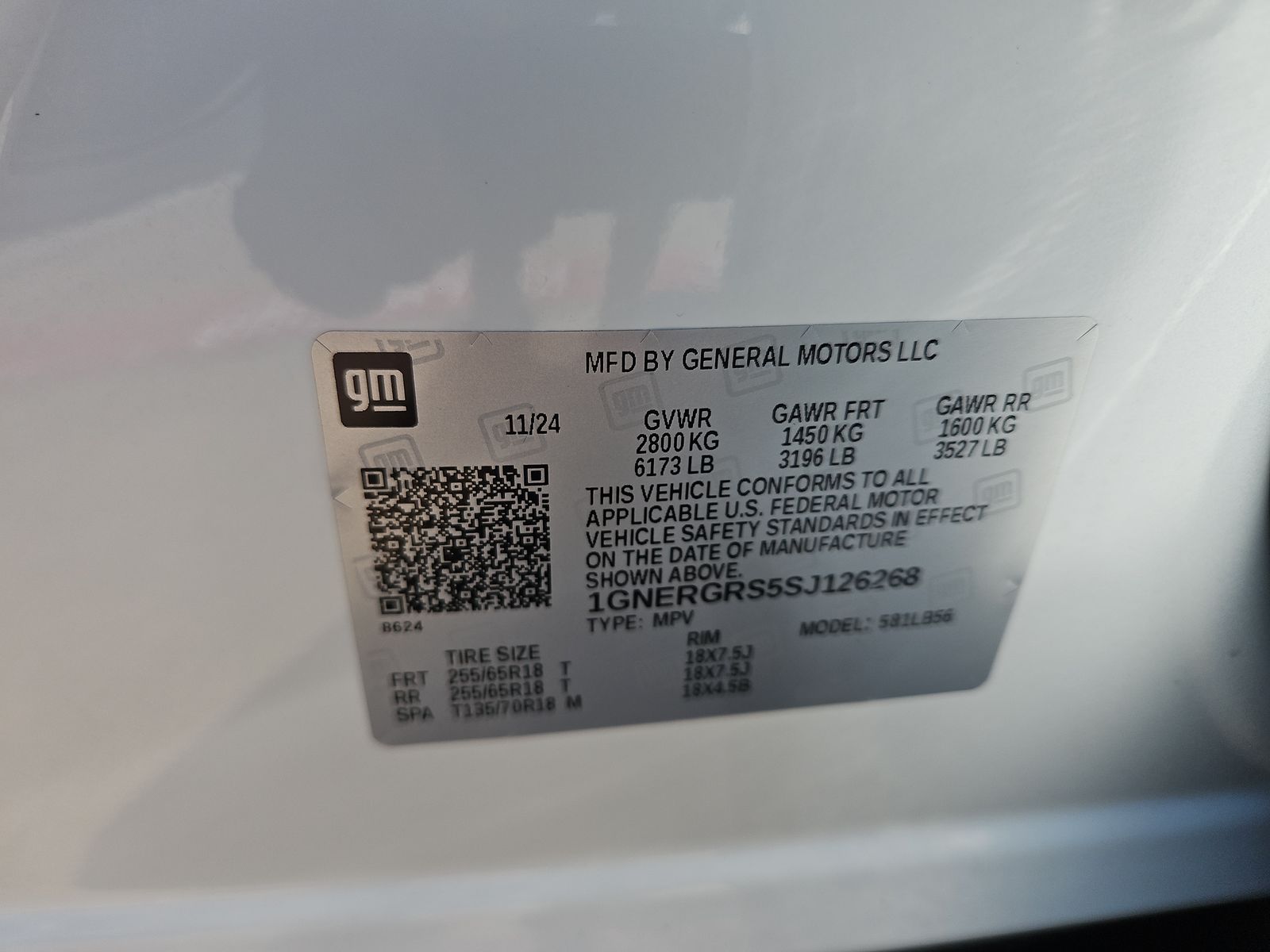 2025 Chevrolet Traverse LT