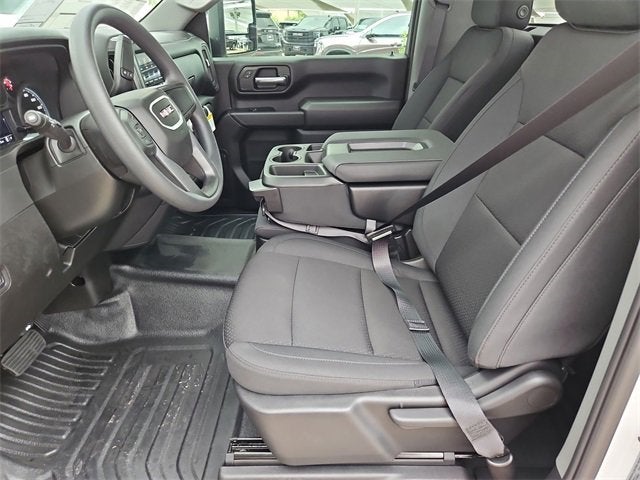 2025 GMC Sierra 3500 HD Pro