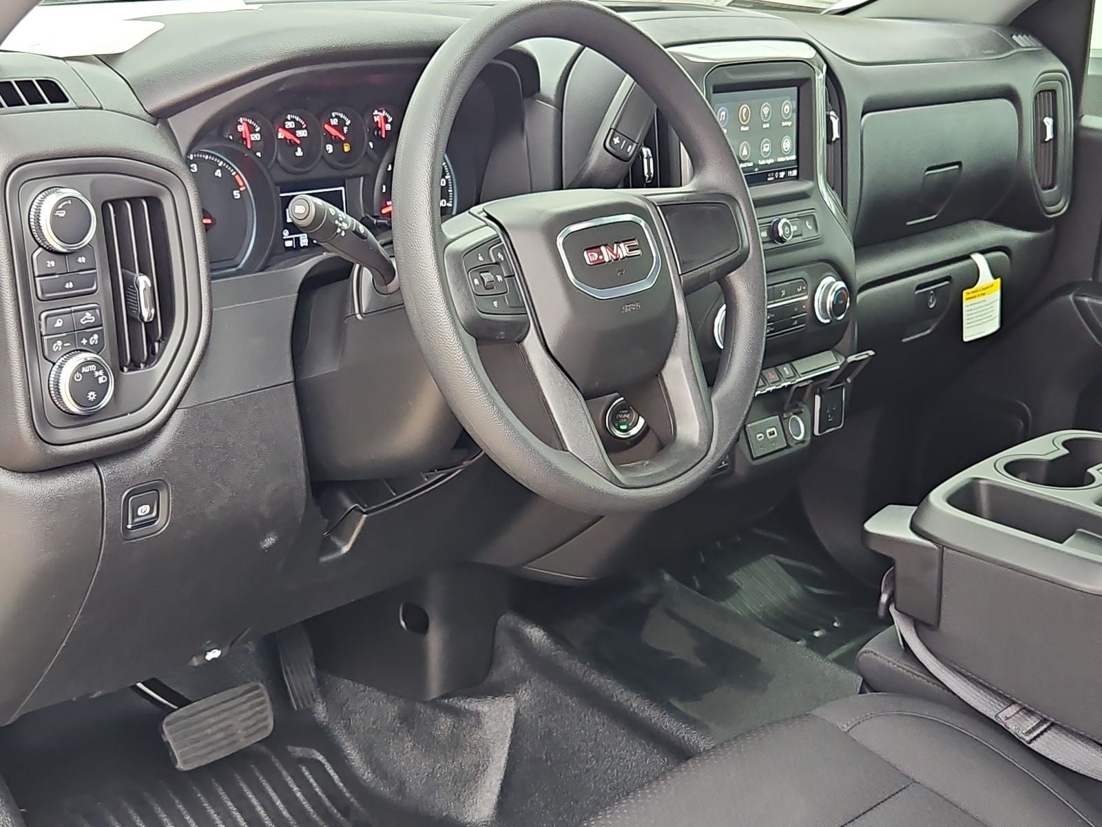 2025 GMC Sierra 3500 HD Pro