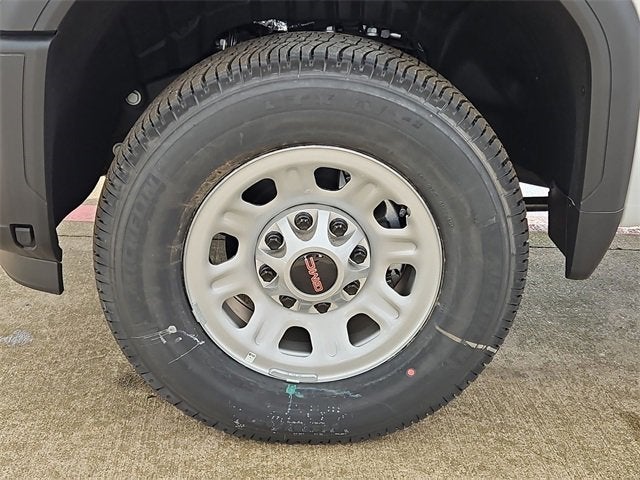 2025 GMC Sierra 3500 HD Pro