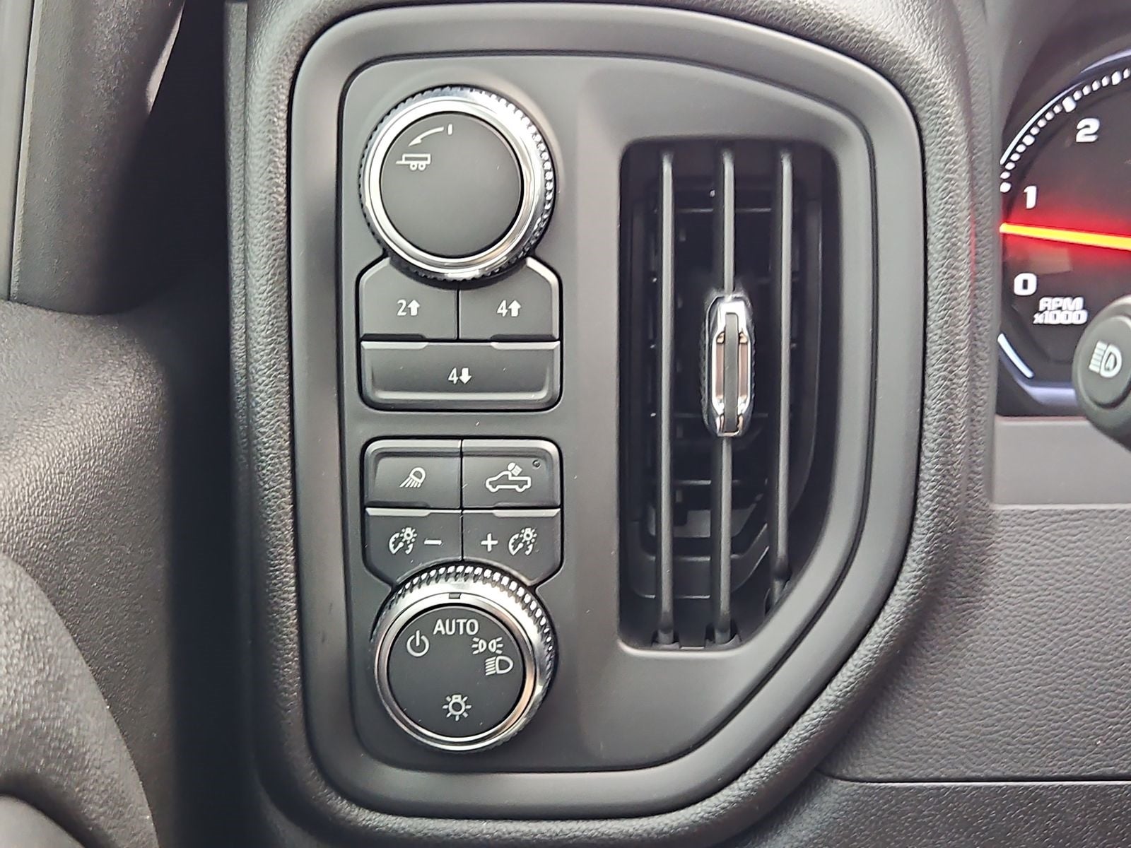 2025 GMC Sierra 3500 HD Pro