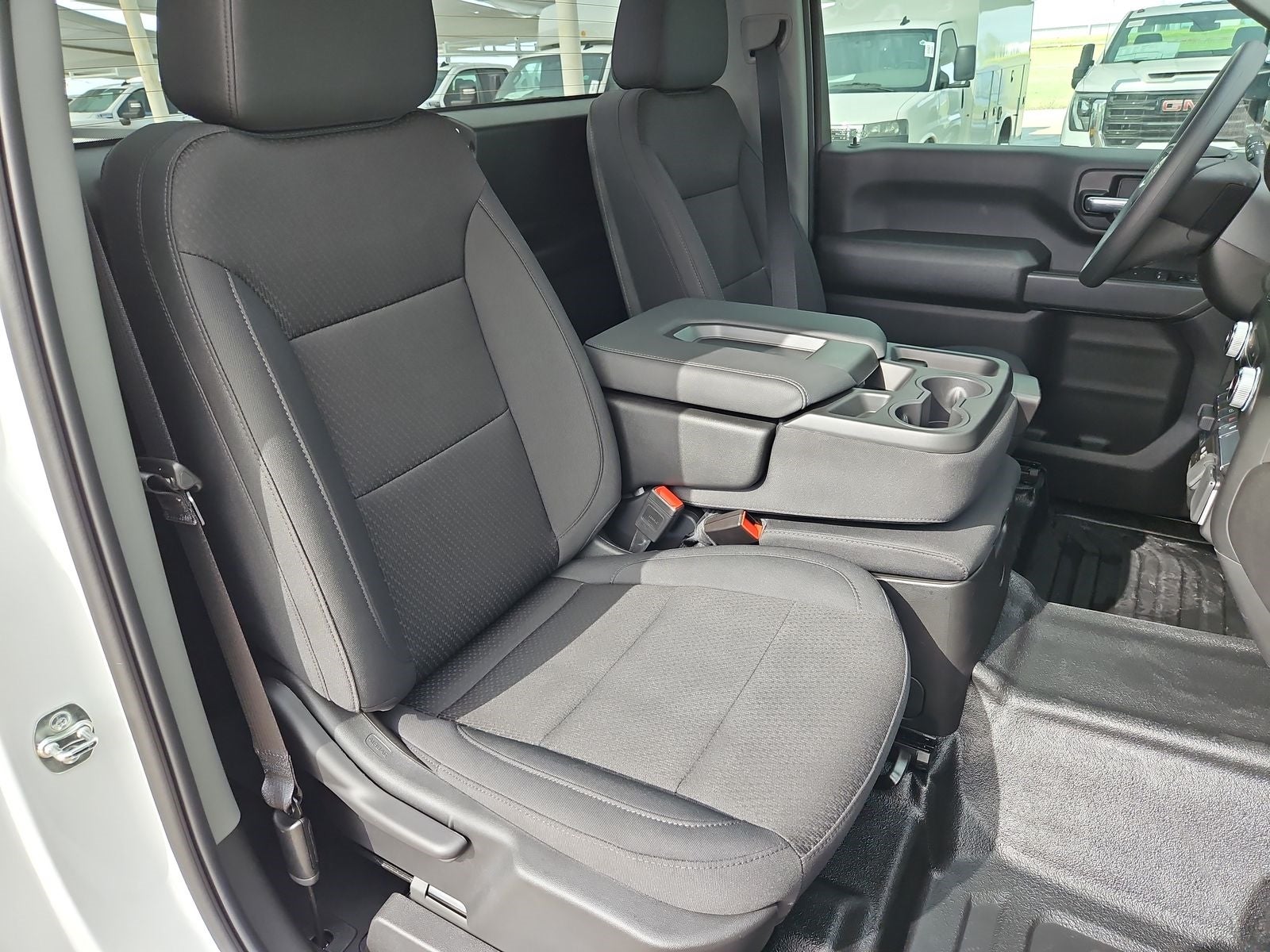 2025 GMC Sierra 3500 HD Pro