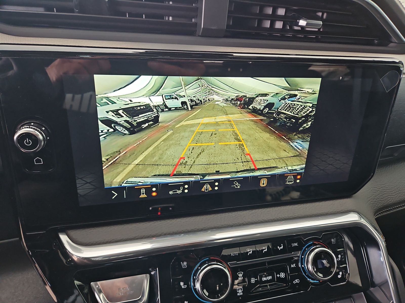 2025 GMC Sierra 3500 HD Pro