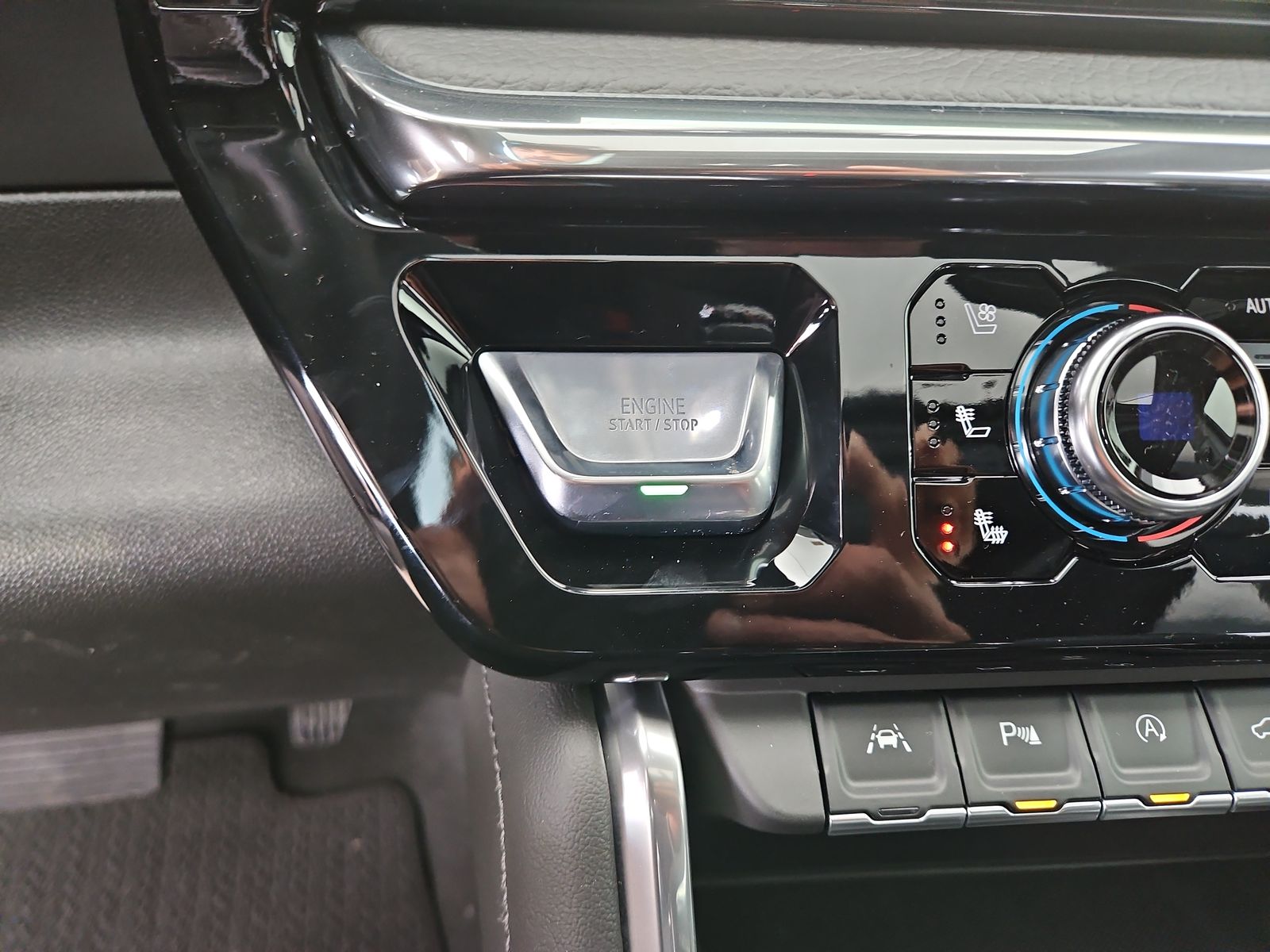 2025 GMC Sierra 3500 HD Pro