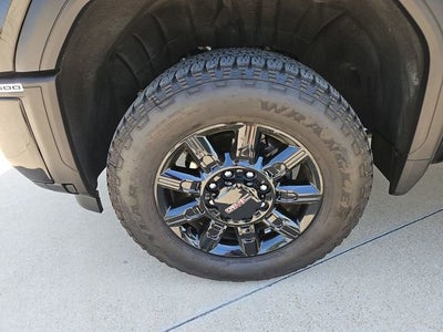 2025 GMC Sierra 2500 HD AT4