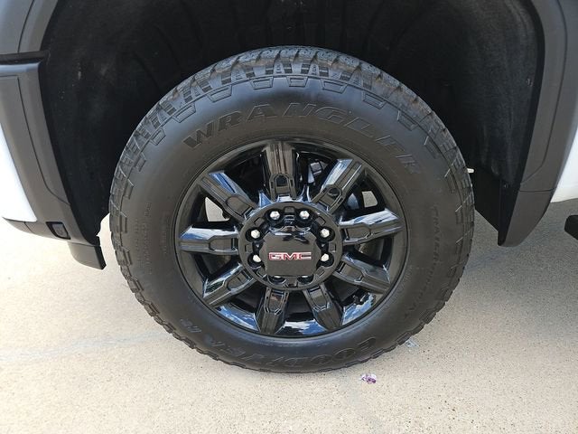 2025 GMC Sierra 2500 HD AT4