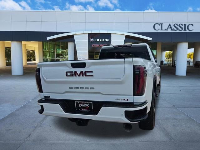 2025 GMC Sierra 2500 HD AT4