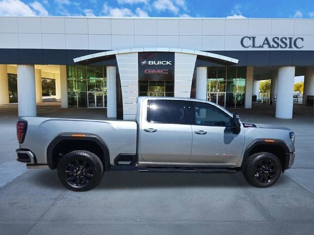 2025 GMC Sierra 2500 HD AT4