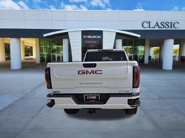 2025 GMC Sierra 2500 HD AT4