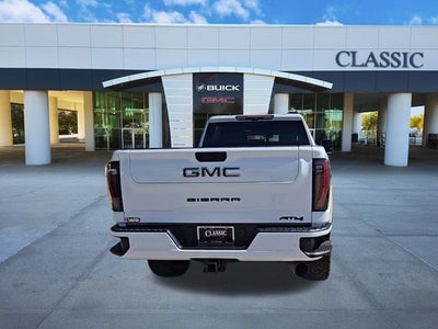 2025 GMC Sierra 2500 HD AT4