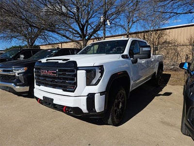 2025 GMC Sierra 2500 HD AT4