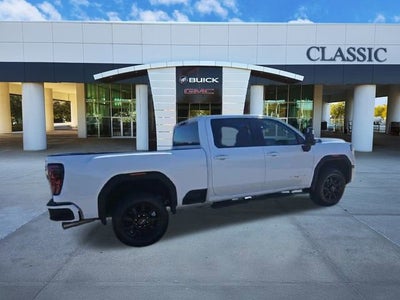 2025 GMC Sierra 2500 HD AT4