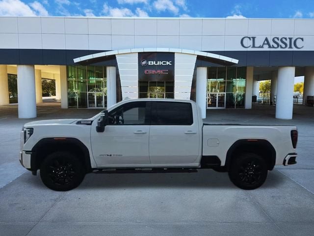 2025 GMC Sierra 2500 HD AT4