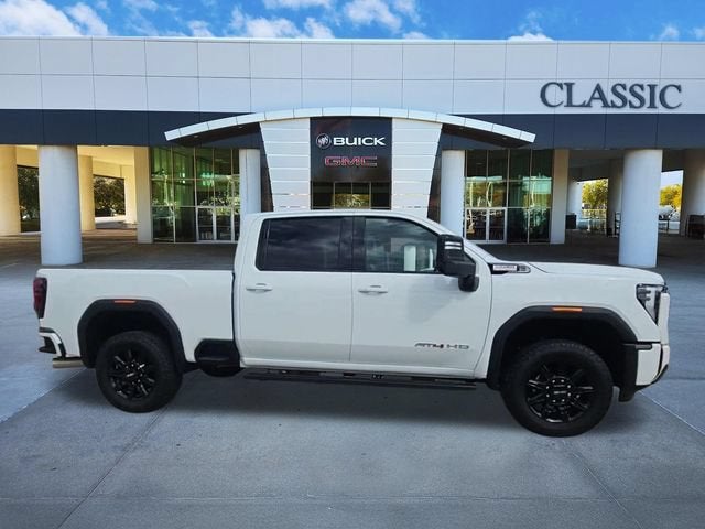 2025 GMC Sierra 2500 HD AT4