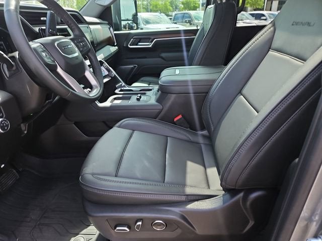 2025 GMC Sierra 2500 HD Denali