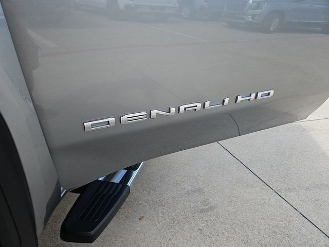 2025 GMC Sierra 2500 HD Denali