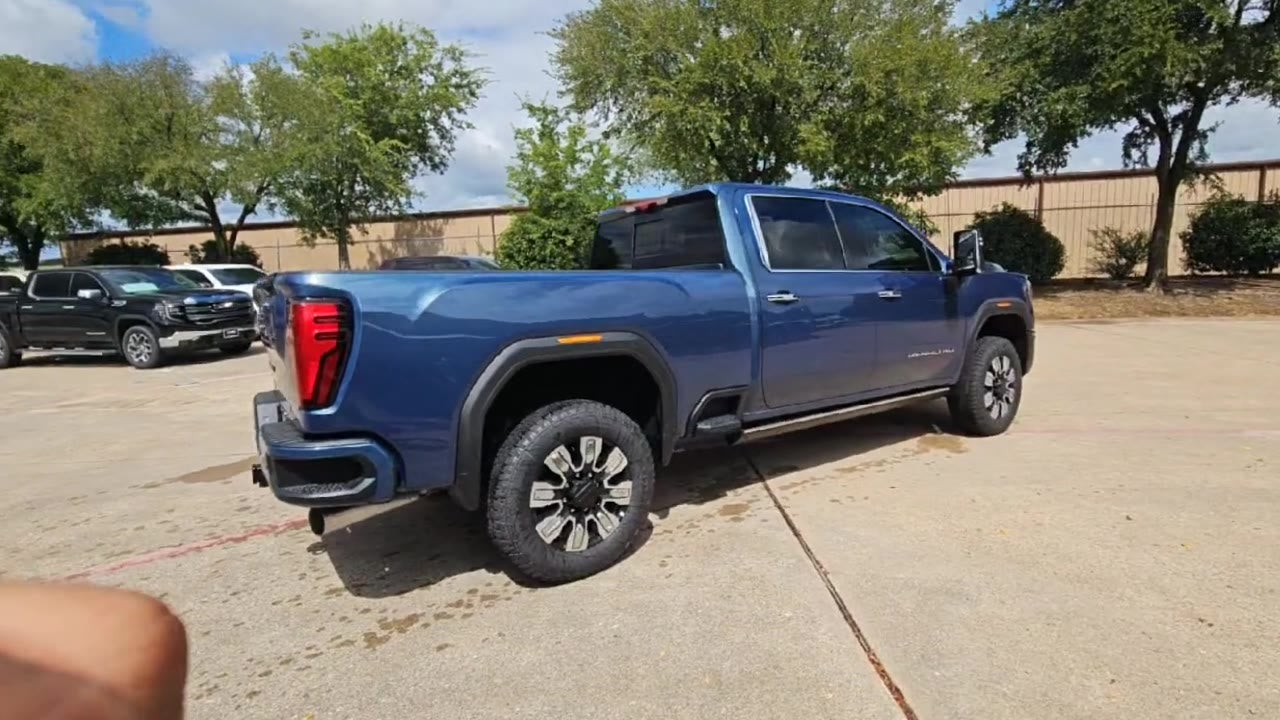 2026 GMC Sierra 2500 HD Denali
