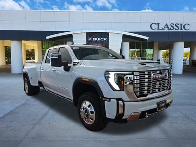 2026 GMC Sierra 3500 HD Denali DRW