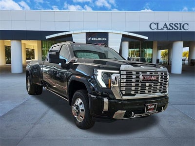 2026 GMC Sierra 3500 HD Denali DRW