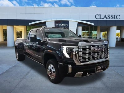 2026 GMC Sierra 3500 HD Denali DRW