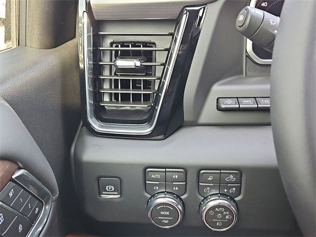 2026 GMC Sierra 3500 HD Denali Ultimate