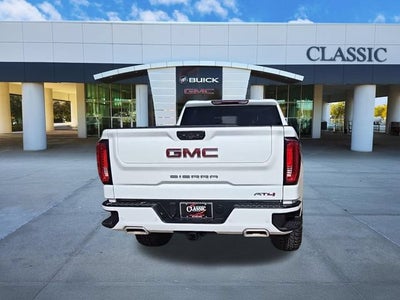 2025 GMC Sierra 1500 AT4