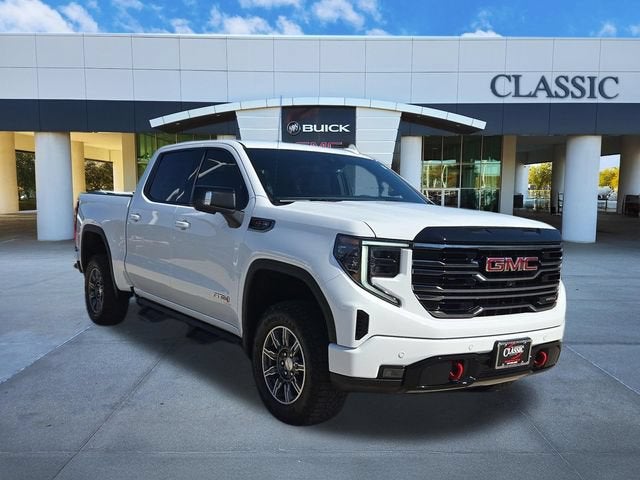 2025 GMC Sierra 1500 AT4