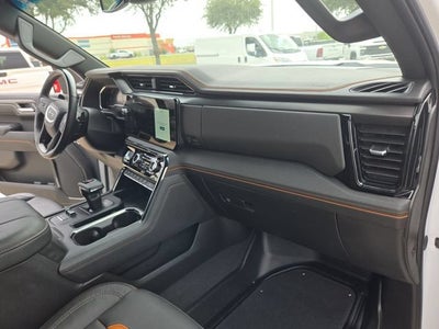 2025 GMC Sierra 1500 AT4