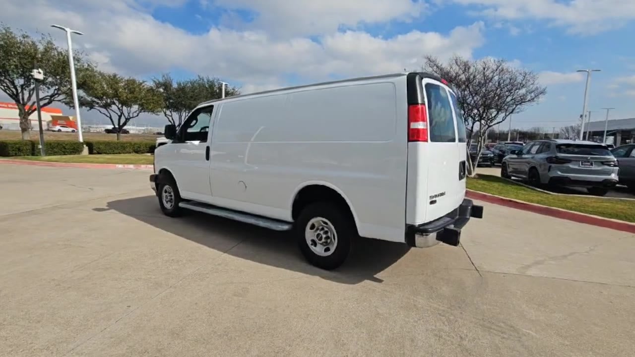2023 GMC Savana Cargo 2500 Work Van