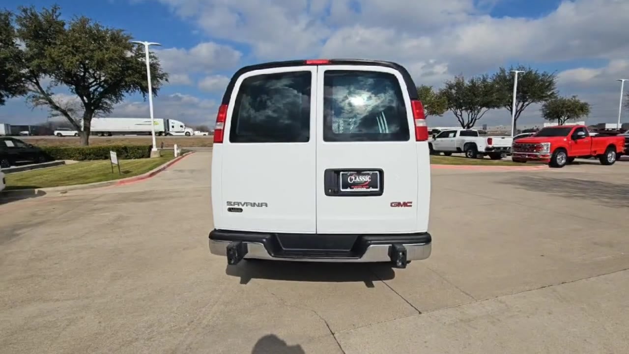 2023 GMC Savana Cargo 2500 Work Van