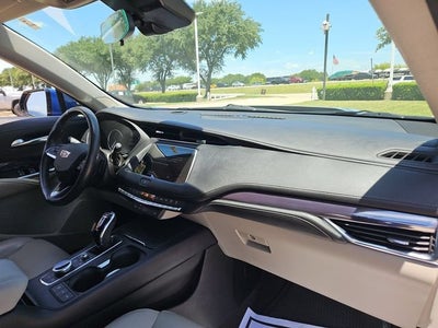 2023 Cadillac XT4 Luxury