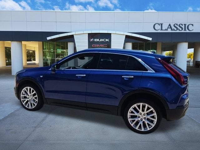 2023 Cadillac XT4 Luxury