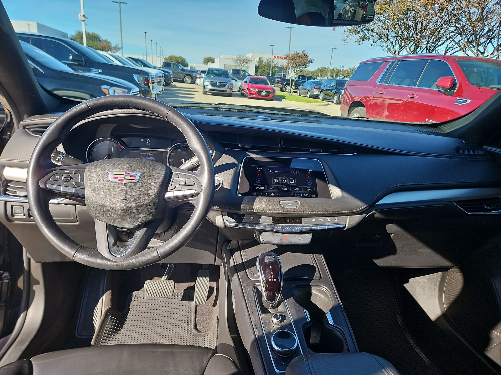 2023 Cadillac XT4 Premium Luxury