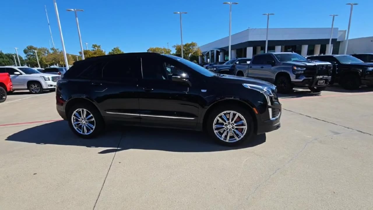 2022 Cadillac XT5 Sport