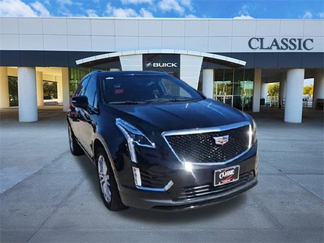 2022 Cadillac XT5 Sport