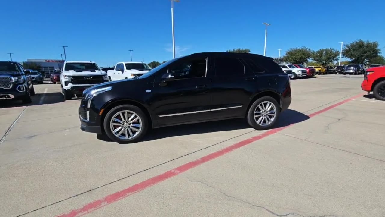 2022 Cadillac XT5 Sport