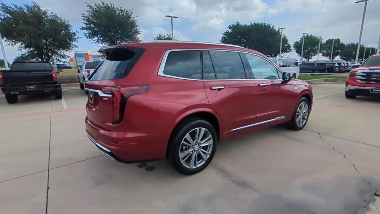 2024 Cadillac XT6 Premium Luxury